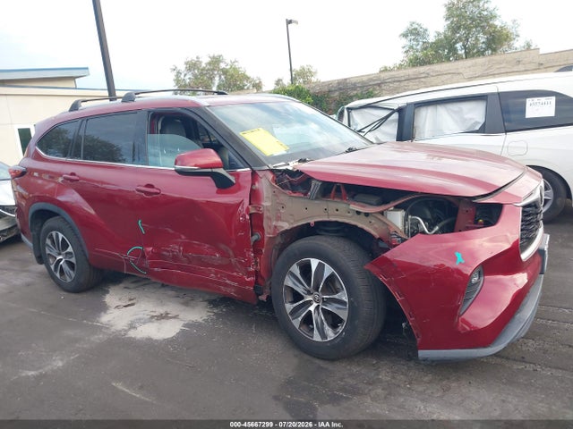 5TDHZRAH1MS079604 Toyota Highlander Xle