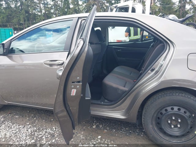 Toyota COROLLA LE 2018 2T1BURHE5JC046206 Image 8