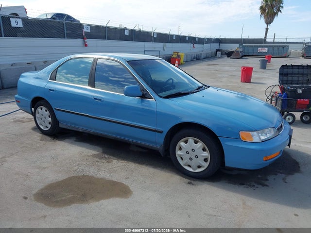 45667312 :رقم المزاد ، 1HGCD5638VA019026 vin ، 1997 Honda Accord Lx مزاد بيع
