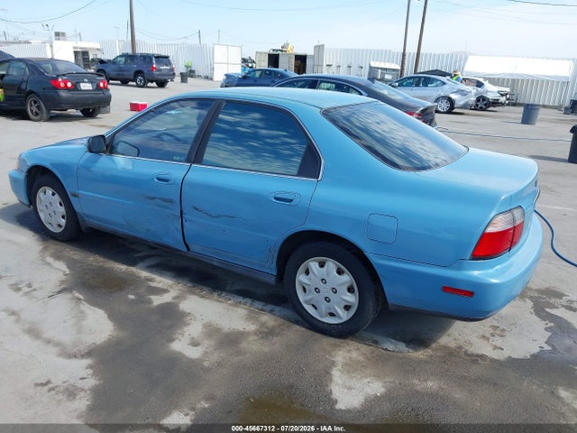 1997 Honda Accord Lx მანქანა იყიდება აუქციონზე, vin: 1HGCD5638VA019026, აუქციონის ნომერი: 45667312