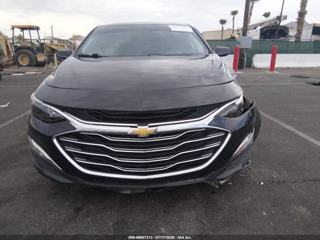 1G1ZB5ST4NF186127 Chevrolet Malibu Fwd Ls