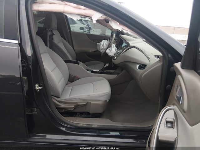 1G1ZB5ST4NF186127 Chevrolet Malibu Fwd Ls
