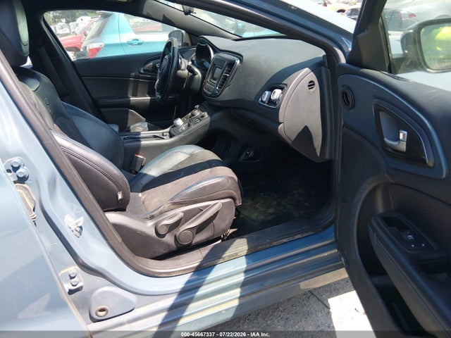 Chrysler 200 S 2015 1C3CCCBBXFN660678 Image 5