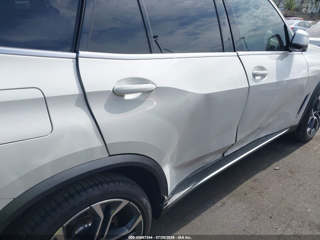 5UXCR4C01M9H51729 BMW X5 Sdrive40i
