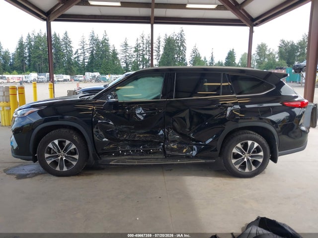 Toyota Highlander Xle 2022 5TDGZRBH7NS197989 Image 14