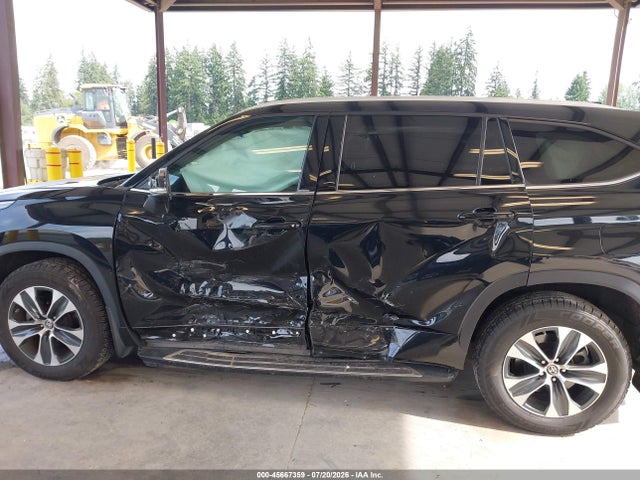 Toyota Highlander Xle 2022 5TDGZRBH7NS197989 Image 6