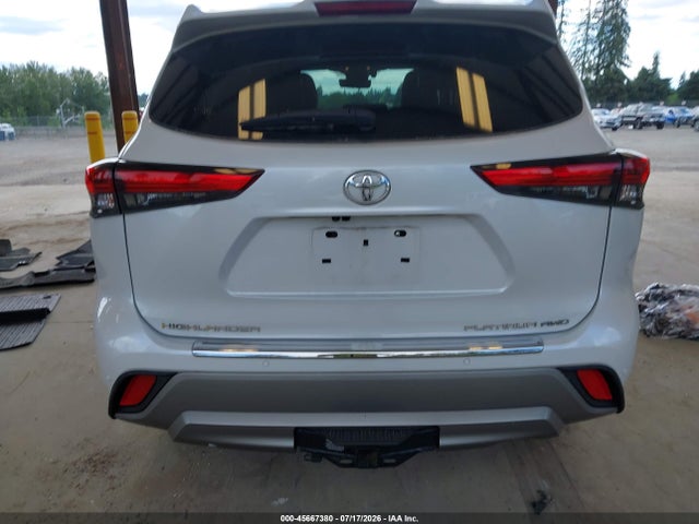Toyota Highlander Platinum 2022 5TDFZRBH3NS172163 Image 16