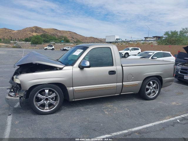 2001 Chevrolet Silverado 1500 Ls მანქანა იყიდება აუქციონზე, vin: 1GCEC14T71Z267074, აუქციონის ნომერი: 45667445