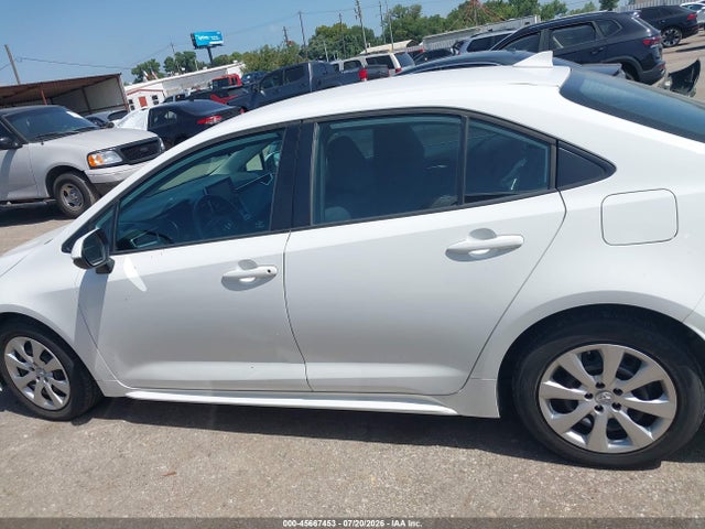 2021 Toyota Corolla Le მანქანა იყიდება აუქციონზე, vin: 5YFEPMAE3MP203060, აუქციონის ნომერი: 45667453