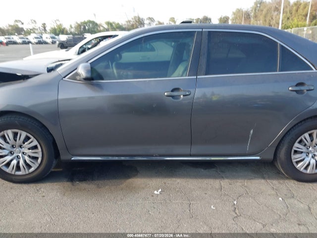 4T4BF1FK1ER414458 Toyota CAMRY LE