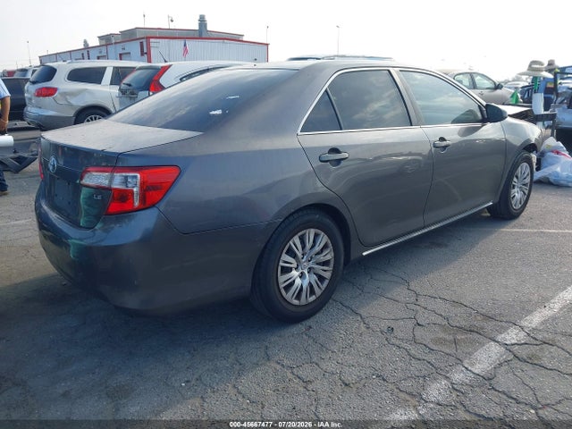 4T4BF1FK1ER414458 Toyota CAMRY LE