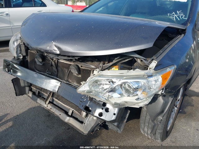 4T4BF1FK1ER414458 Toyota CAMRY LE