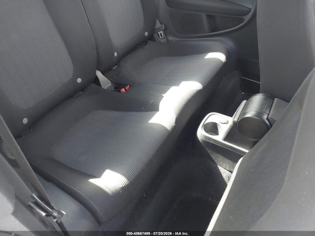 45667499 :رقم المزاد ، 3VWF07AT7GM611837 vin ، 2016 Volkswagen Beetle 1.8t S مزاد بيع