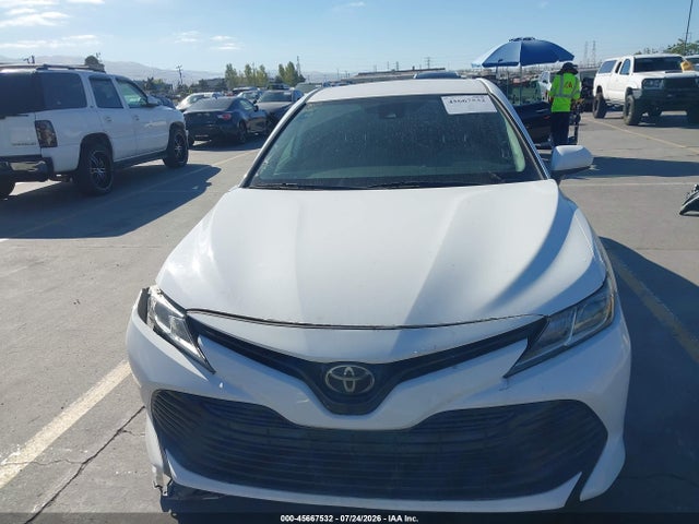 Toyota CAMRY LE 2020 4T1C11AK4LU342754 Image 12