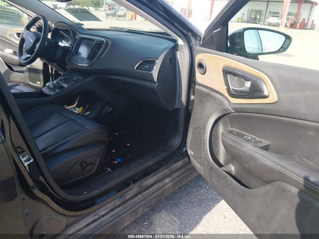 45667534 :رقم المزاد ، 1C3CCCCG2FN529190 vin ، 2015 Chrysler 200 C مزاد بيع