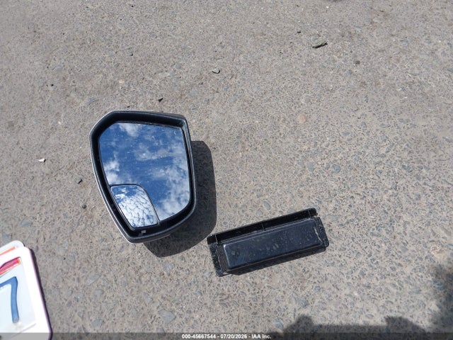 Ford ESCAPE SE 2018 1FMCU9GD7JUA10805 Image 12