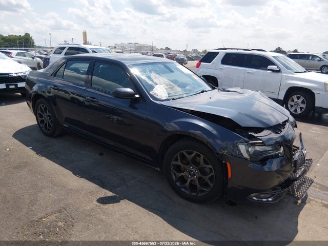 Aukcja sprzedaży 2018 Chrysler 300 300s Awd, vin: 2C3CCAGG2JH267557, numer aukcji: 45667552