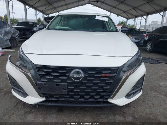 1N4BL4CW2RN373117 Nissan Altima Sr Intelligent Awd