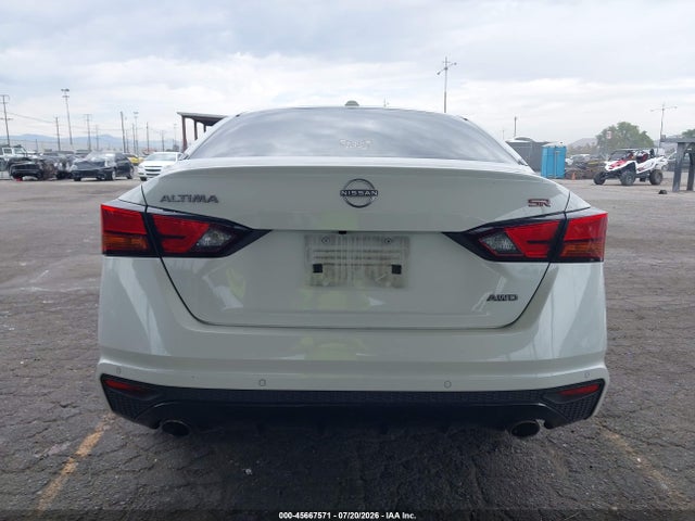 1N4BL4CW2RN373117 Nissan Altima Sr Intelligent Awd