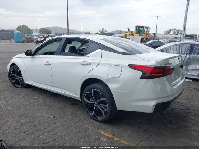 1N4BL4CW2RN373117 Nissan Altima Sr Intelligent Awd