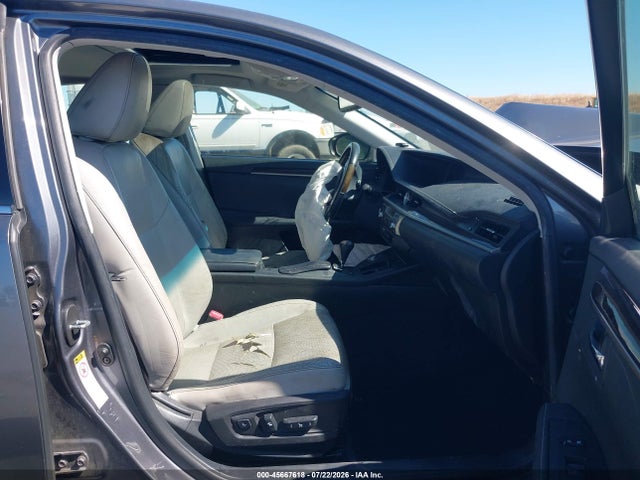 2014 Lexus Es 350 მანქანა იყიდება აუქციონზე, vin: JTHBK1GG0E2130429, აუქციონის ნომერი: 45667618