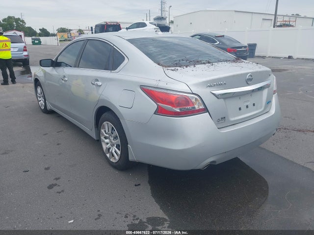 Продажа на аукционе авто 2014 Nissan Altima 2.5 S, vin: 1N4AL3AP8EN388880, номер лота: 45667622