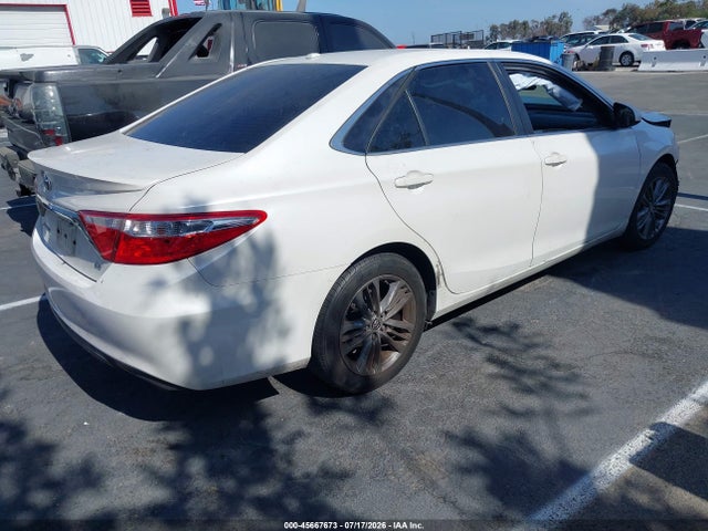 Toyota CAMRY SE 2015 4T1BF1FK1FU055446 Image 4