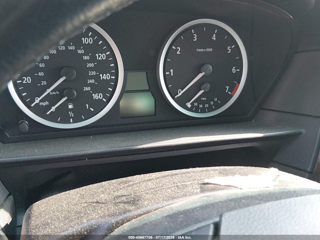 2005 Bmw 545i მანქანა იყიდება აუქციონზე, vin: WBANB33505B115621, აუქციონის ნომერი: 45667706