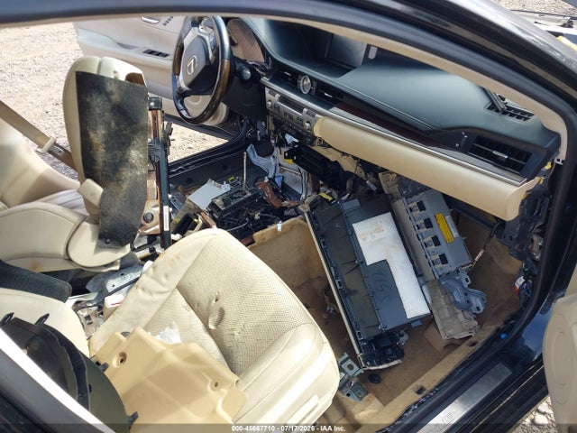 45667710 :رقم المزاد ، JTHBK1GG4E2085849 vin ، 2014 Lexus Es 350 مزاد بيع