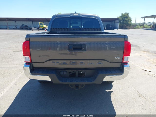 3TMAZ5CNXHM038777 Toyota Tacoma Sr5 V6