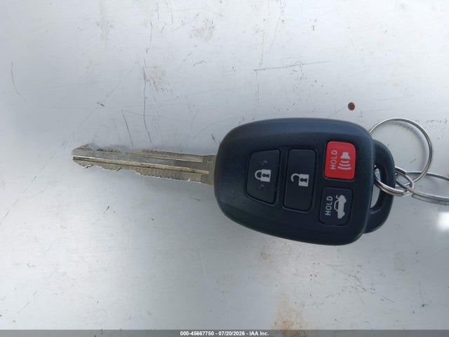 Продаж на аукціоні авто 2014 Toyota Corolla Le/le Plus/le Premium, vin: 5YFBURHE4EP011050, номер лоту: 45667750