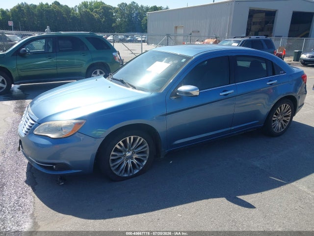 45667778 :رقم المزاد ، 1C3BC2FG7BN533120 vin ، 2011 Chrysler 200 Limited مزاد بيع