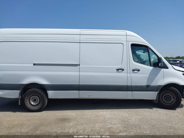 45667795 :رقم المزاد ، W1Y4KCHY8RT182237 vin ، 2024 Mercedes-benz Sprinter 2500 High Roof 4-cyl Diesel مزاد بيع