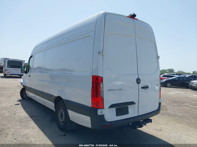 45667795 :رقم المزاد ، W1Y4KCHY8RT182237 vin ، 2024 Mercedes-benz Sprinter 2500 High Roof 4-cyl Diesel مزاد بيع