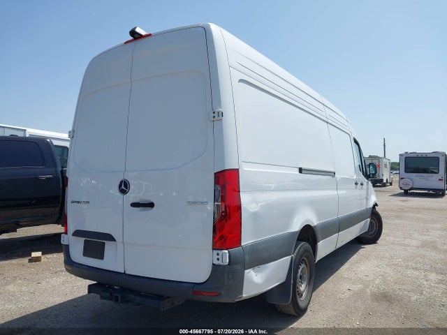 45667795 :رقم المزاد ، W1Y4KCHY8RT182237 vin ، 2024 Mercedes-benz Sprinter 2500 High Roof 4-cyl Diesel مزاد بيع