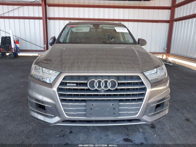 Audi Q7 3.0t Premium 2017 WA1VAAF72HD036011 Image 12
