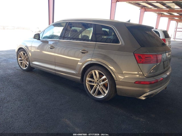 Audi Q7 3.0t Premium 2017 WA1VAAF72HD036011 Image 3