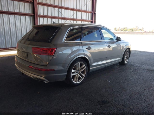 Audi Q7 3.0t Premium 2017 WA1VAAF72HD036011 Image 4
