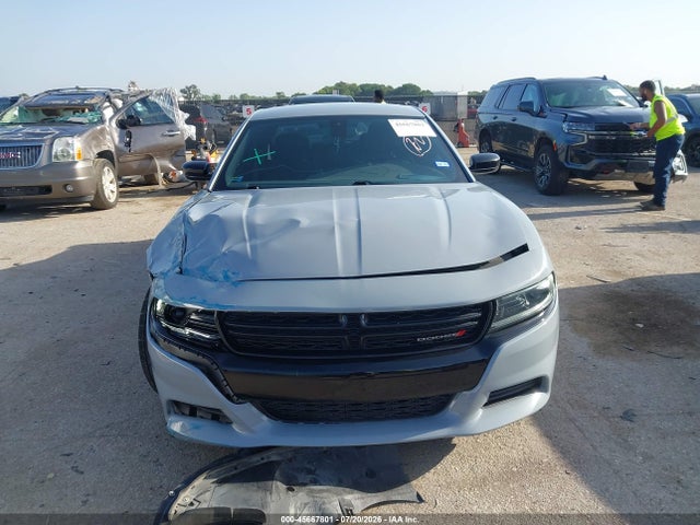 2022 Dodge Charger Sxt Rwd მანქანა იყიდება აუქციონზე, vin: 2C3CDXBG8NH143211, აუქციონის ნომერი: 45667801