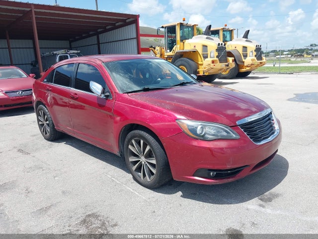 Продаж на аукціоні авто 2013 Chrysler 200 Touring, vin: 1C3CCBBB9DN545786, номер лоту: 45667812