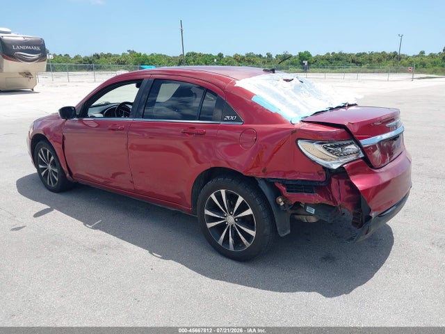 2013 Chrysler 200 Touring მანქანა იყიდება აუქციონზე, vin: 1C3CCBBB9DN545786, აუქციონის ნომერი: 45667812