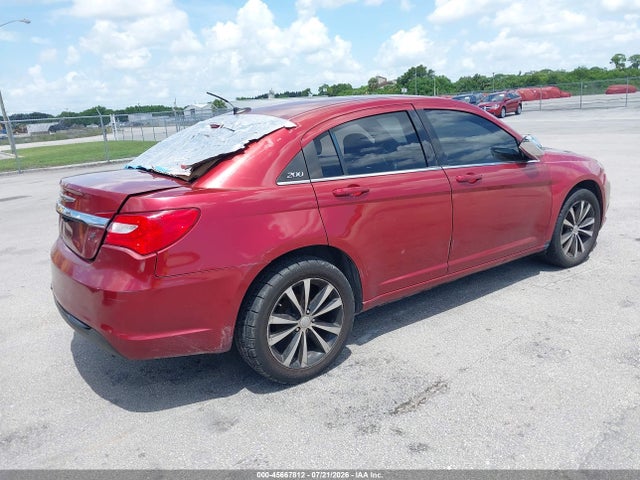 2013 Chrysler 200 Touring მანქანა იყიდება აუქციონზე, vin: 1C3CCBBB9DN545786, აუქციონის ნომერი: 45667812