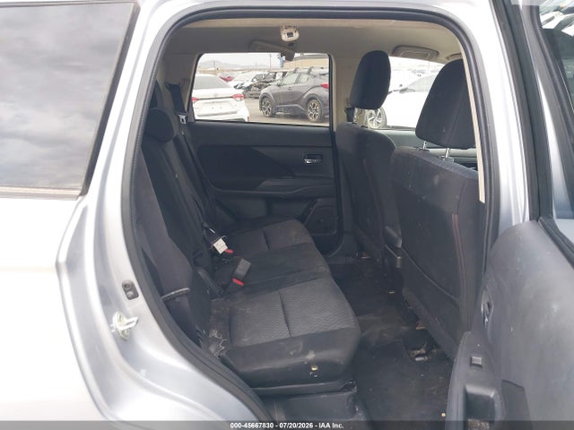 Mitsubishi Outlander Es 2014 JA4AD2A35EZ001994 Image 8