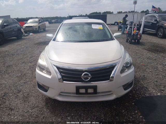 Продаж на аукціоні авто 2015 Nissan Altima 2.5/2.5 S/2.5 Sl/2.5 Sv, vin: 1N4AL3AP7FC215008, номер лоту: 45667936