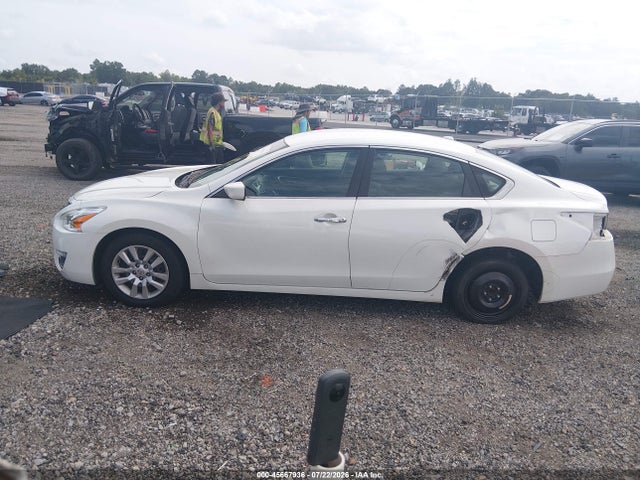 Продаж на аукціоні авто 2015 Nissan Altima 2.5/2.5 S/2.5 Sl/2.5 Sv, vin: 1N4AL3AP7FC215008, номер лоту: 45667936