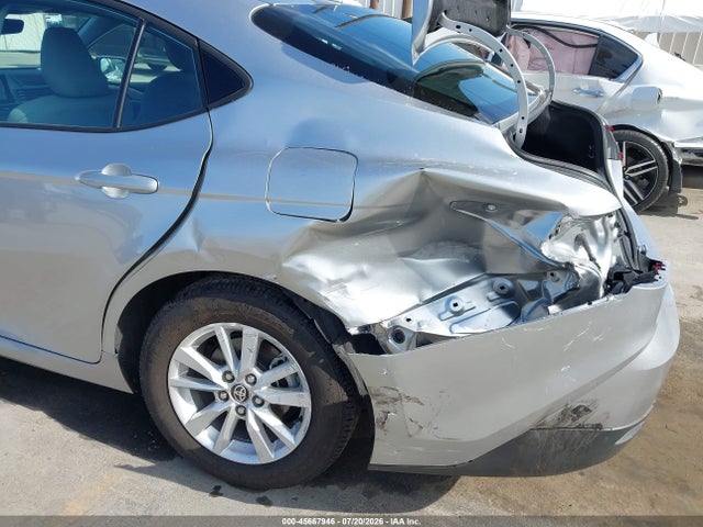 Toyota CAMRY LE 2025 4T1DAACK6SU610882 Image 6