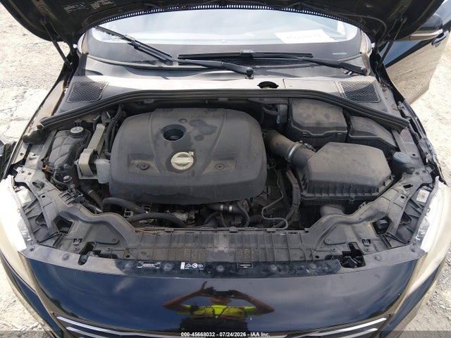 Aukcja sprzedaży 2015 Volvo V60 T5 Premier, vin: YV140MEBXF1207429, numer aukcji: 45668032