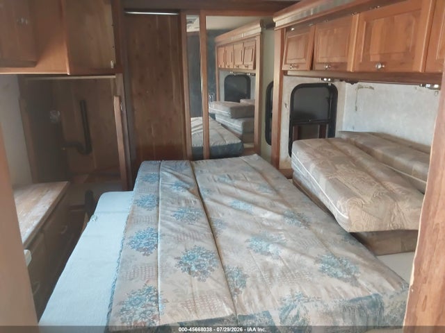 2004 Tiffin Motorhomes Inc Allegro Bay მანქანა იყიდება აუქციონზე, vin: 5B4MP67G843380914, აუქციონის ნომერი: 45668038