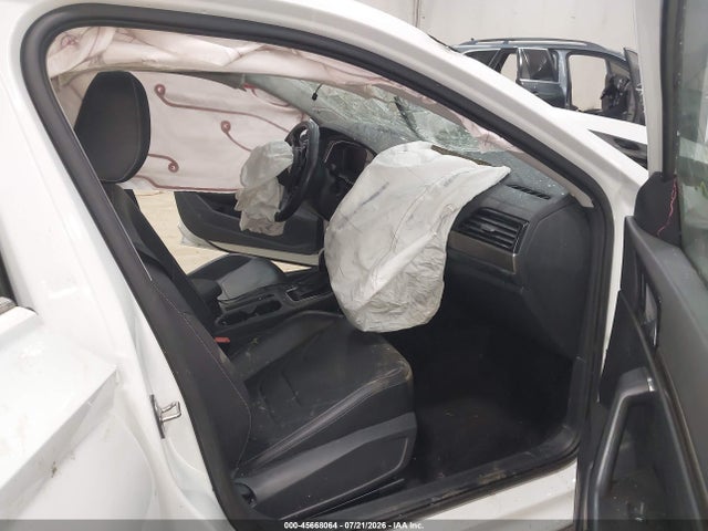 2020 Volkswagen Jetta 1.4t Sel Premium მანქანა იყიდება აუქციონზე, vin: 3VWG57BU9LM083208, აუქციონის ნომერი: 45668064