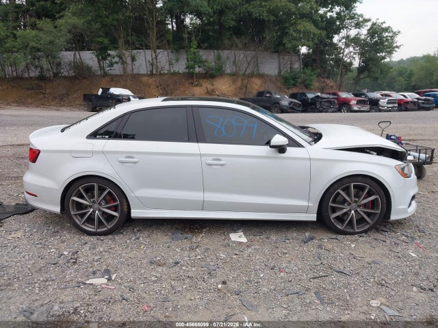 Продажа на аукционе авто 2016 Audi S3 Prestige, vin: WAUF1GFF7G1052576, номер лота: 45668099